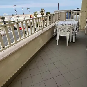 Appartamento Bilocale Fronte Mare, Rimini